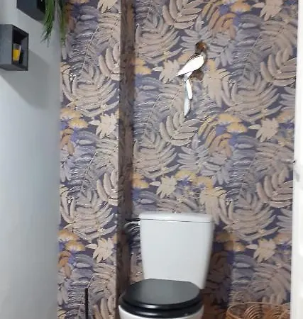 Maison Blanche Guest house Cherval